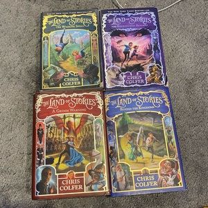 LAND OF STORIES - SET OF 4